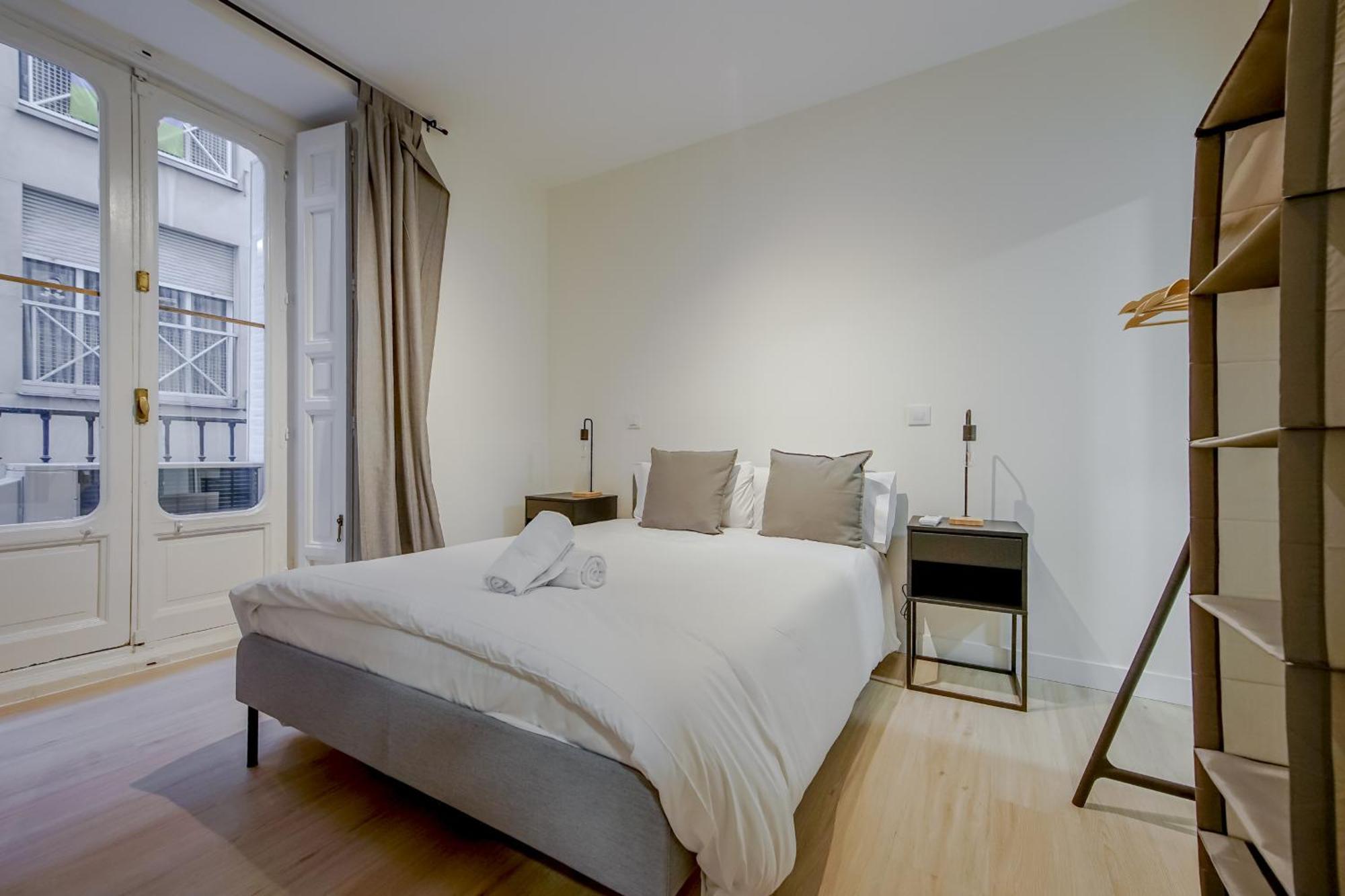 Cozy&New Apartment Para 6Pax En La Plaza De Tirso - Madrid E1 Dış mekan fotoğraf
