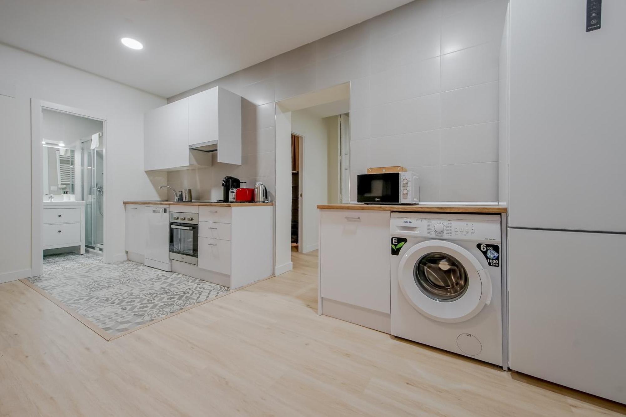 Cozy&New Apartment Para 6Pax En La Plaza De Tirso - Madrid E1 Dış mekan fotoğraf