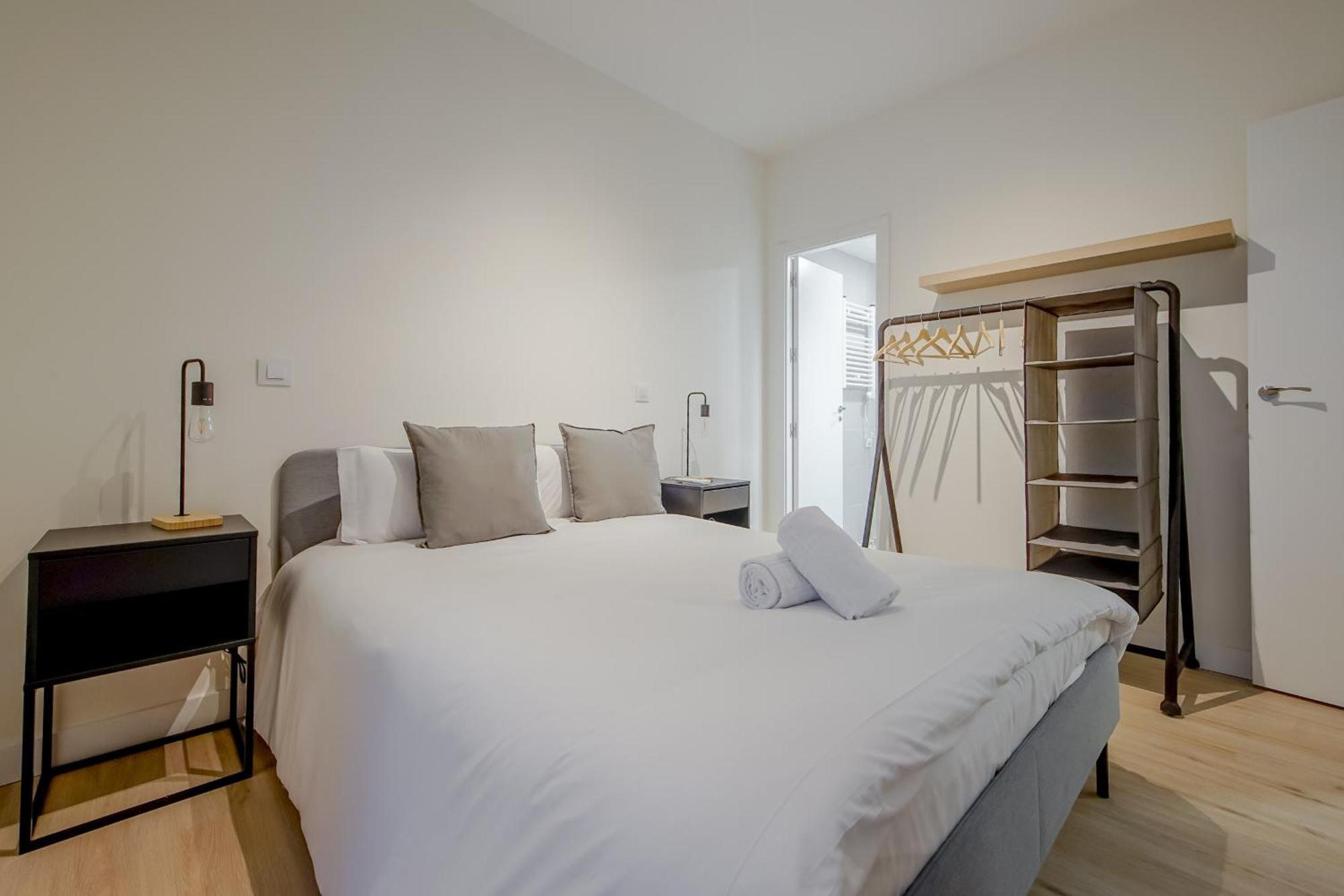 Cozy&New Apartment Para 6Pax En La Plaza De Tirso - Madrid E1 Dış mekan fotoğraf
