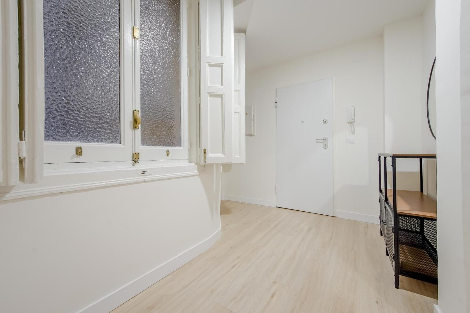 Cozy&New Apartment Para 6Pax En La Plaza De Tirso - Madrid E1 Dış mekan fotoğraf