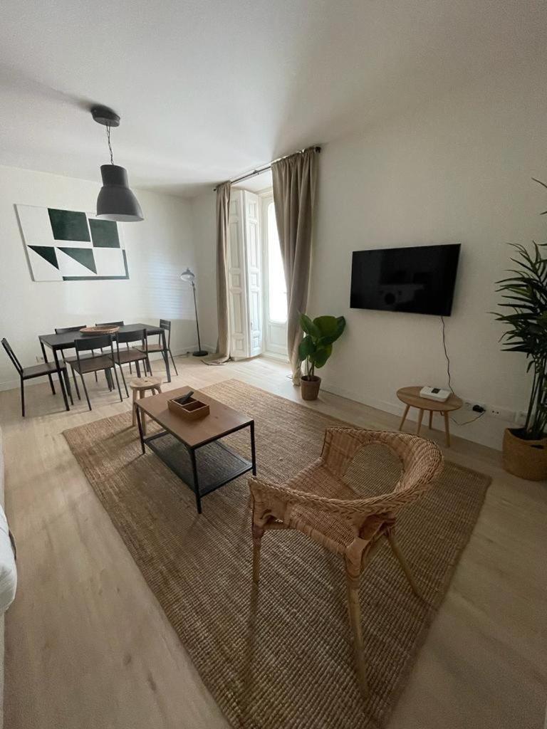 Cozy&New Apartment Para 6Pax En La Plaza De Tirso - Madrid E1 Dış mekan fotoğraf