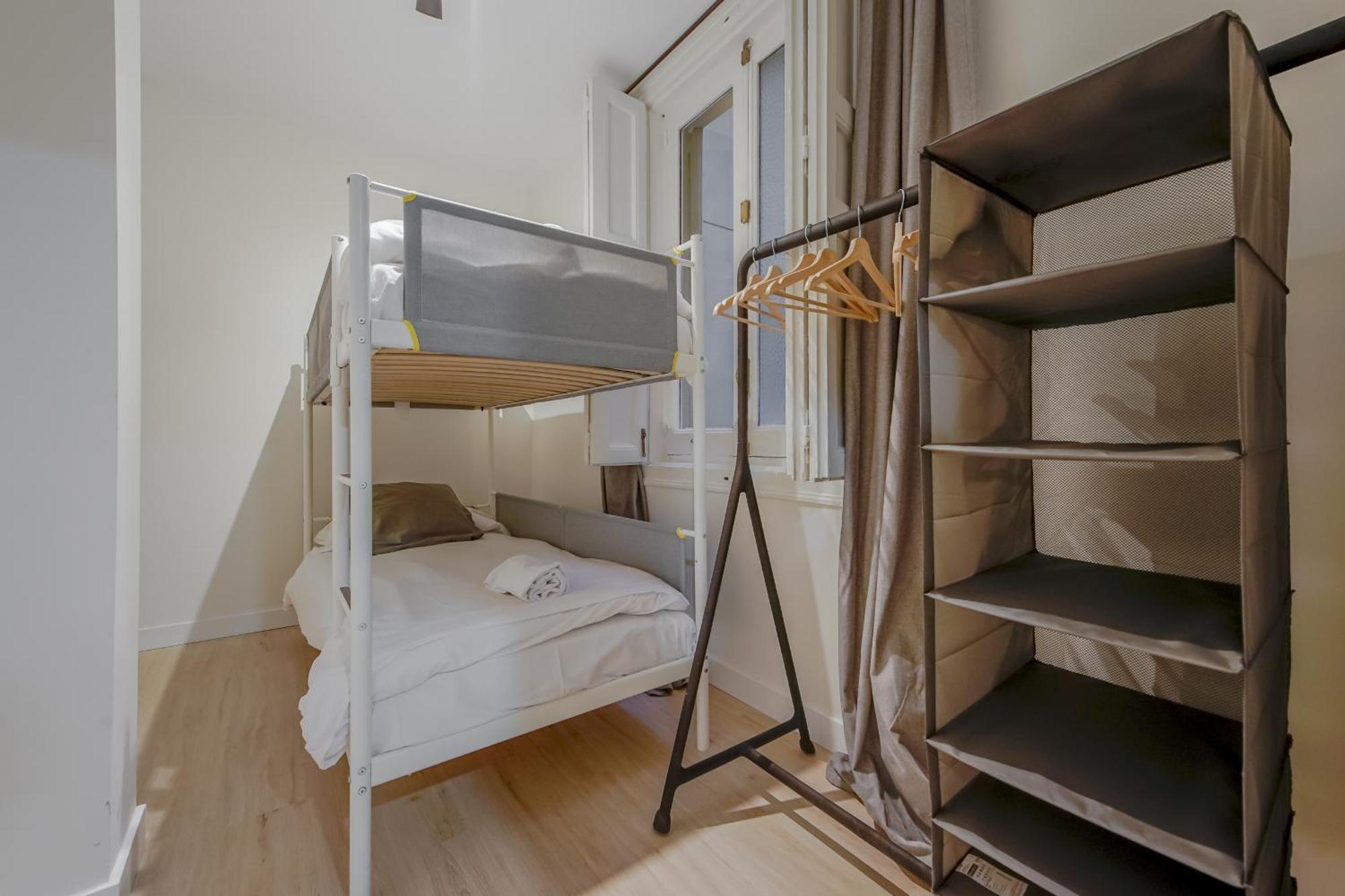 Cozy&New Apartment Para 6Pax En La Plaza De Tirso - Madrid E1 Dış mekan fotoğraf